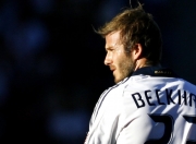 开云体育APP下载-恩比德50分史诗级爆发，步行者加时巅峰对决终结热火连胜神话