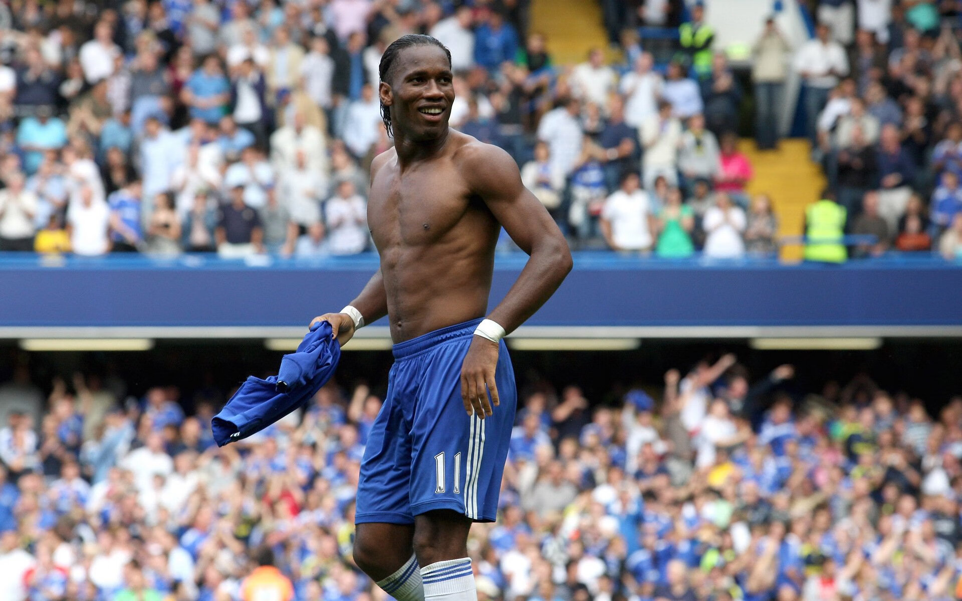 基米希里程碑之夜，新西兰对阵几内亚背后的足球全球化密码