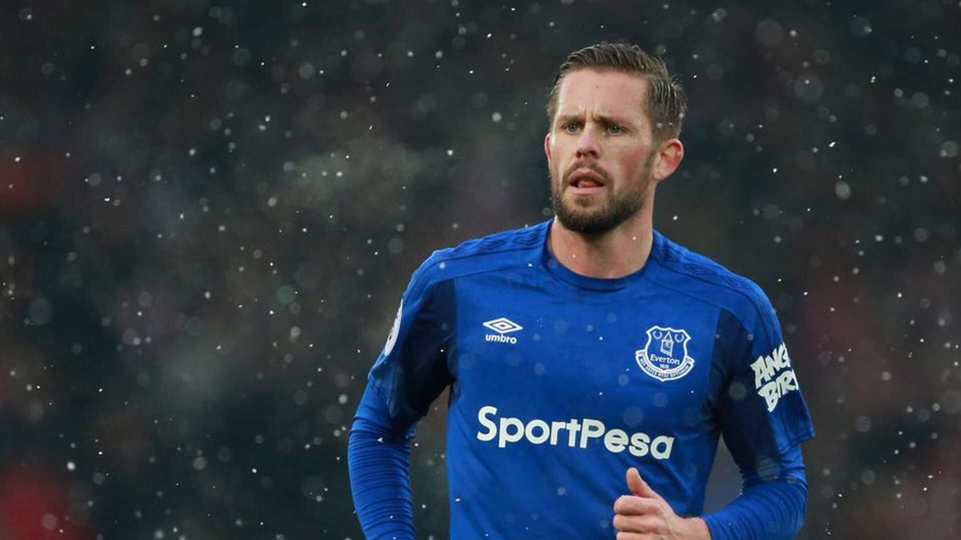 帕尔默爆发破僵局，勒沃库森硬仗取胜背后的韩国力量