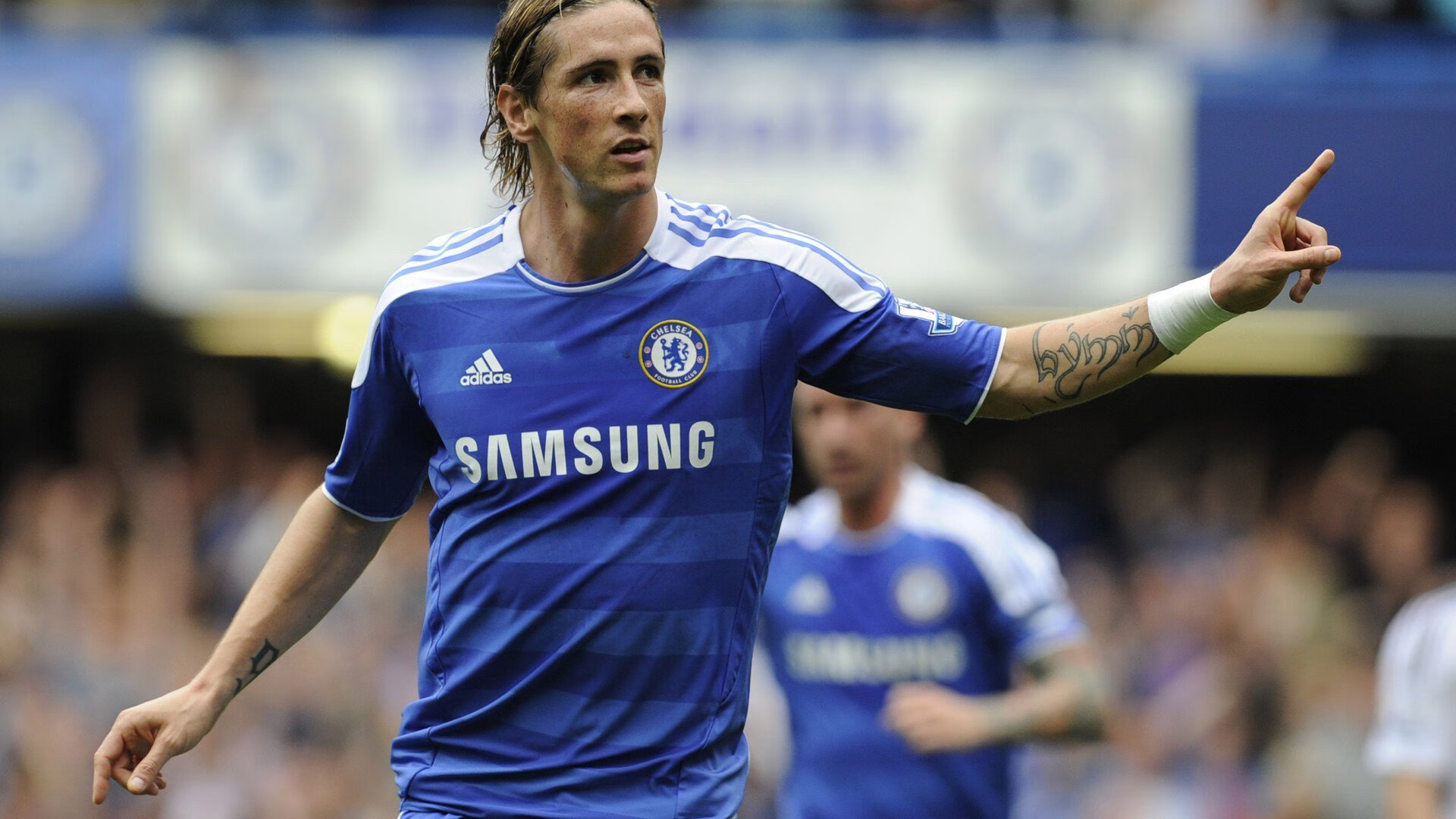 破壁之战，梁靖崑状态如虹，中国队力克葡萄牙队改写历史